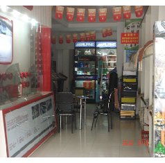 車匯汽車美容服務部 專業(yè)呵護，讓您的愛車煥然一新